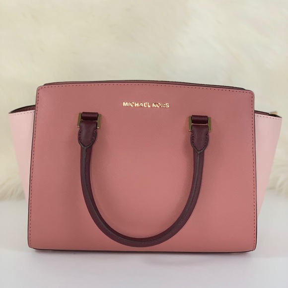 Michael Kors Handbags - ❤️Michael Kors MD Selma Satchel Bag Rose Multi